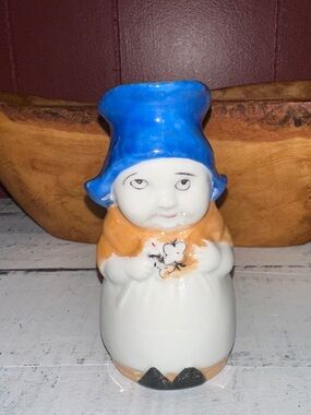Vintage Gold Castle Creamer